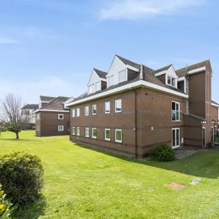 Rent this 2 bed apartment on Heron Close in Weymouth, DT3 6SX