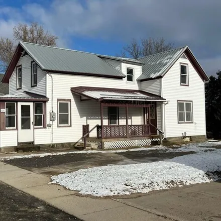 Buy this 3 bed house on 131 Union Street in Village of Malone, NY 12953