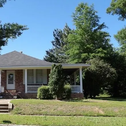 Buy this 3 bed house on 508 Kentucky Ave in McComb, Mississippi