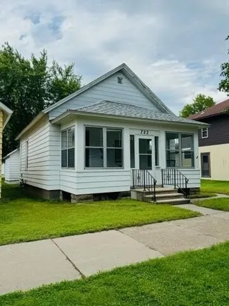 Buy this 2 bed house on 778 East Sanborn Street in Winona, MN 55987