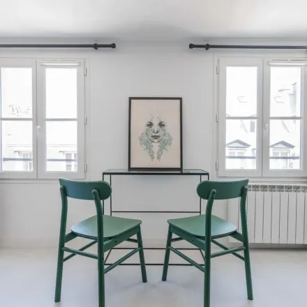 Rent this 2 bed apartment on 5 Rue de Louvois in 75002 Paris, France