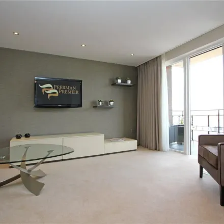 Rent this 2 bed apartment on Kingston House South 40-90 in Ennismore Gardens, London