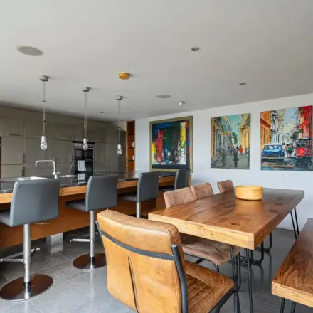Image 3 - 43 All Saints Road, London, W11 1HF, United Kingdom - Townhouse for rent