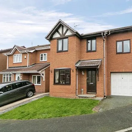 Buy this 3 bed house on Criccieth Close in Llanrhos, LL30 1GZ