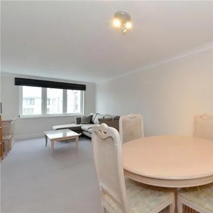 Image 4 - 20 Abbey Road, London, NW8 9AA, United Kingdom - Room for rent