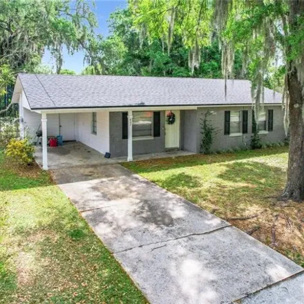 Buy this 3 bed house on 825 South Oak Avenue in Fort Meade, Polk County