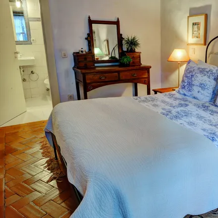 Rent this 2 bed apartment on Rua de Raul Brandão in 4150-571 Porto, Portugal
