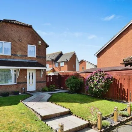 Buy this 4 bed house on Haskard Close in Hawkinge, CT18 7NB