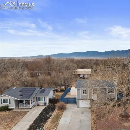 Image 4 - 601 Blossom Field Road, Fountain, CO 80817, USA - House for sale