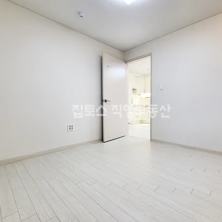 Image 5 - 서울특별시 관악구 남현동 1054-41 - Apartment for rent