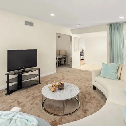 Rent this 3 bed apartment on Rosy Circle in Los Angeles, CA 90066