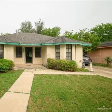 Buy this 3 bed house on 517 S L St in Harlingen, Texas