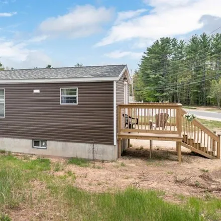 Image 4 - 8 Berry Road, New Durham, Strafford County, NH 03855, USA - Apartment for sale
