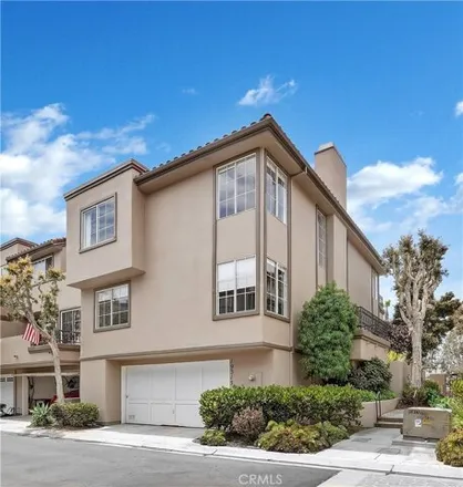 Image 1 - 19367 Archfield Lane, Huntington Beach, CA 92648, USA - Condo for sale