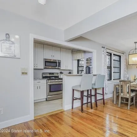 Image 3 - Ridge Harbor Owners Corporation, 145 72nd Street, New York, NY 11209, USA - Apartment for sale