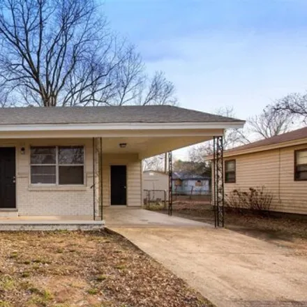 Rent this 3 bed house on 1122 Healy Street in Rose City, North Little Rock