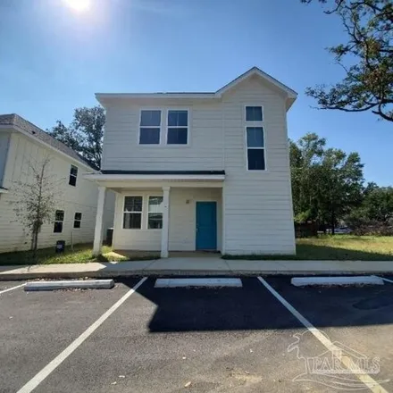 Image 2 - 9878 Utopia Drive, Ferry Pass, FL 32514, USA - House for rent