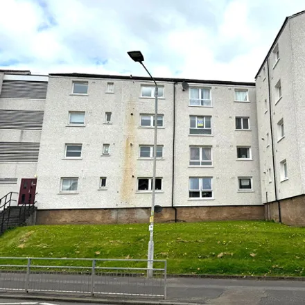 Rent this 2 bed apartment on Green Street in Clydebank, G81 3AY