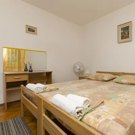 Image 5 - 22202 Primošten, Croatia - Apartment for rent