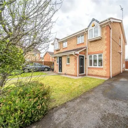 Buy this 3 bed duplex on Saint Andrew's Drive in Knowsley, L36 8JF