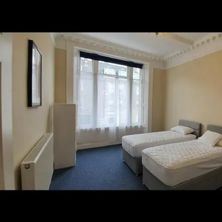 Image 9 - 98 Hanover Street, City of Edinburgh, EH2 1DR, United Kingdom - Apartment for rent