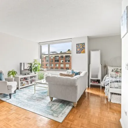 Rent this studio condo on 2 South End Avenue in New York, NY 10280
