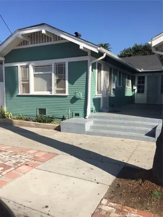 Buy this 2 bed house on 351 West 8th Street in Long Beach, CA 90813