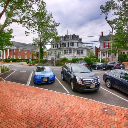 Image 8 - Blue Cafe, East Henry Street, Basking Ridge, Bernards Township, NJ 07920, USA - Apartment for rent