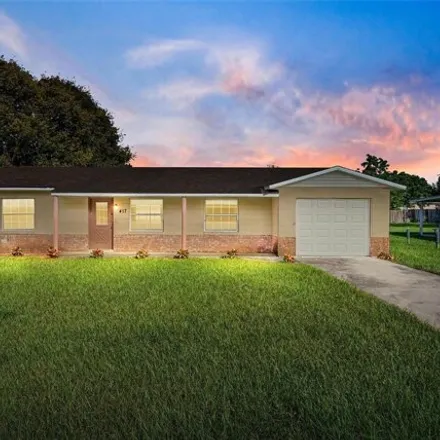 Buy this 3 bed house on 417 Winners Circle in Lady Lake, FL 32159