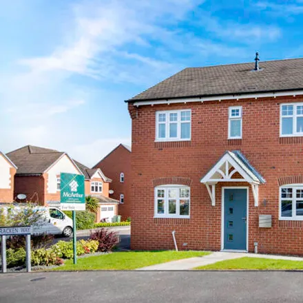 Buy this 4 bed house on 40 Bracken Way in Harworth, DN11 8SB