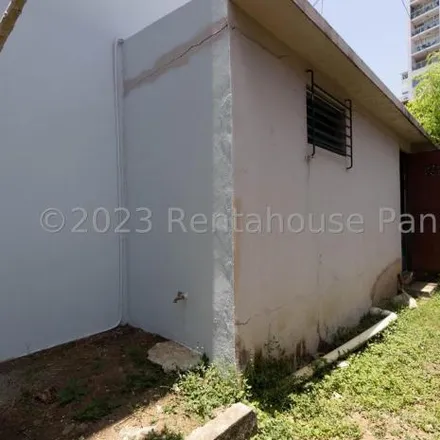 Rent this 4 bed house on unnamed road in 0816, Parque Lefevre