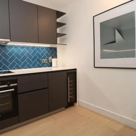 Image 4 - Gorsuch Street, London, E2 8JF, United Kingdom - House for rent