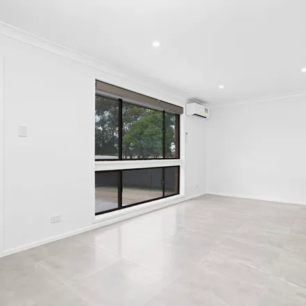 Image 7 - Esperance Crescent, Wakeley NSW 2176, Australia - Apartment for rent