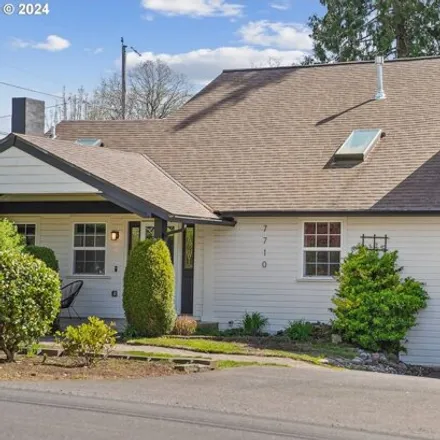 Buy this 5 bed house on 7710 Southwest Oak Street in Tigard, OR 97223