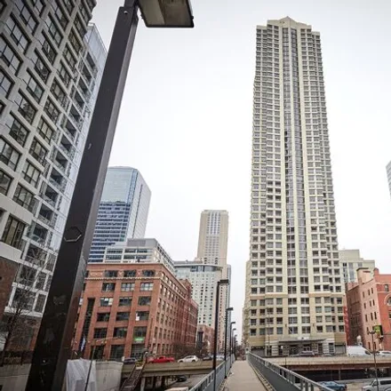 Buy this 1 bed condo on Plaza 440 in 440 North Wabash Avenue, Chicago