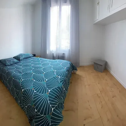 Rent this 1 bed apartment on Route de la Croix in 60610 Lacroix-Saint-Ouen, France