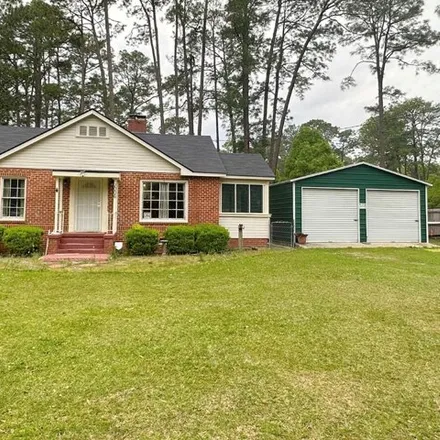 Buy this 2 bed house on 954 Tyson Avenue in Tifton, GA 31794
