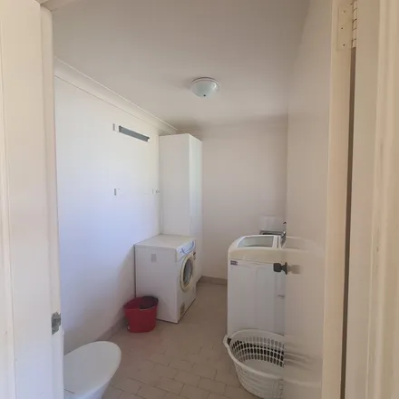 Image 7 - Allison Avenue, Nowra NSW 2541, Australia - Apartment for rent