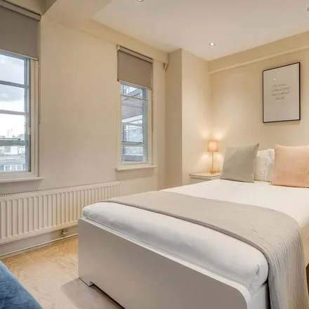 Rent this 1 bed apartment on London in SW3 3AX, United Kingdom