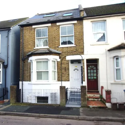 Rent this 1 bed room on 57 Gladstone Road in Watford, WD17 2RA