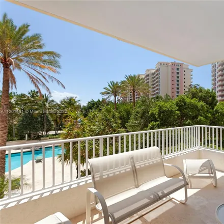 Buy this 3 bed condo on The Ocean Club IV in 799 Crandon Boulevard, Key Biscayne
