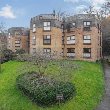Buy this 2 bed apartment on Chapel Fields in Godalming, GU7 2AA