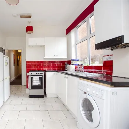 Rent this 5 bed house on 28 Oak Tree Lane in Selly Oak, B29 6HX