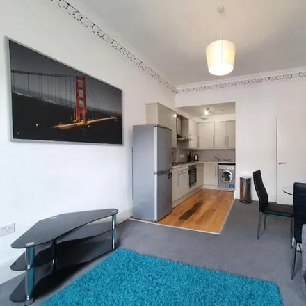 Image 2 - 6 Montague Street, City of Edinburgh, EH8 9QU, United Kingdom - Apartment for rent