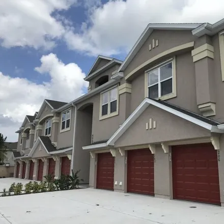 Rent this 3 bed condo on 4021 Meander Place in Rockledge, FL 32955