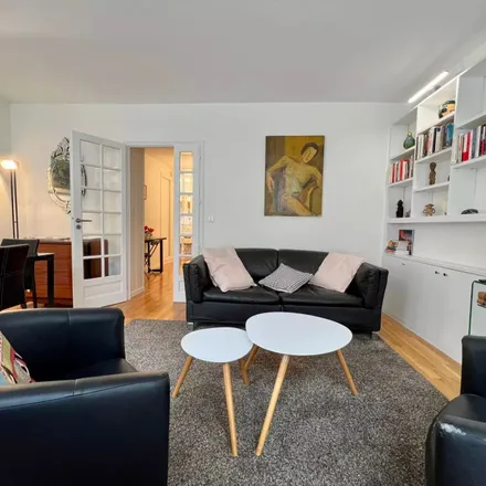 Image 2 - 3 Rue Malher, 75004 Paris, France - Apartment for rent
