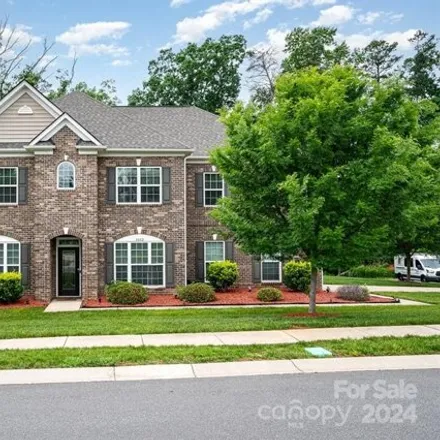 Buy this 4 bed house on 3002 Amesbury Hill Drive in Charlotte, NC 28269