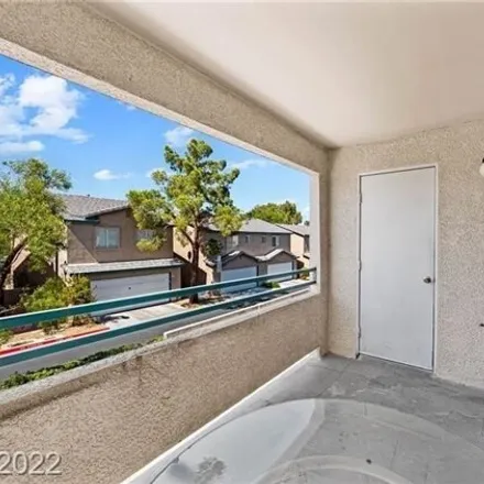 Image 2 - 5268 Wave Dancer Lane, Spring Valley, NV 89118, USA - Condo for sale