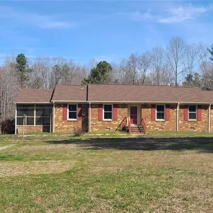 Buy this 3 bed house on 17510 Wilkinson Road in Confederate Woods, Dinwiddie County