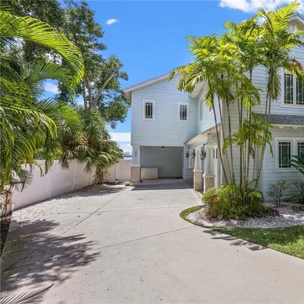 Rent this 5 bed house on Harbor Bluffs Waterfront Condominium in 500 North Osceola Avenue, Clearwater